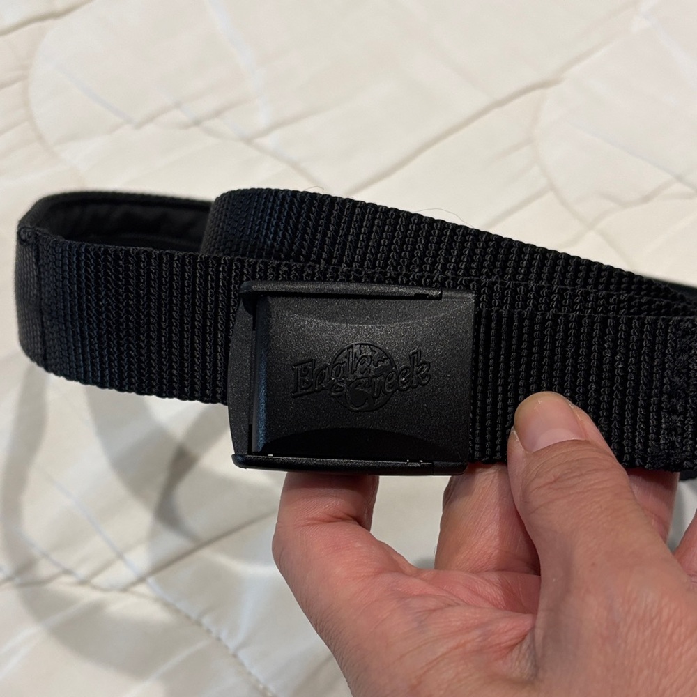 Eagle Creek Black Belt Bag for Men